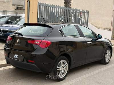 Alfa Romeo Giulietta 1.6 JTDm-2 105 CV Progression Marrone usata San Michele Salentino