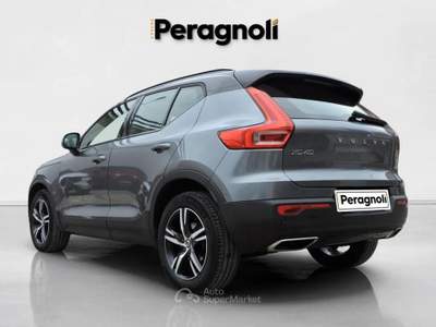 Volvo XC40 D3 Geartronic R-design Grigio usata Firenze