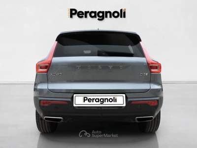Volvo XC40 D3 Geartronic R-design Grigio usata Firenze