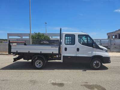 Iveco Daily 35C14H passo 3450 quad-tor RG RIBALTABILE TRILATER Bianco usata Maruggio