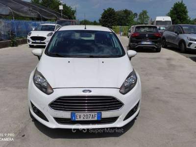 Ford Fiesta Fiesta VI 2013 5p 1.2 Business 60cv - EV207AF Bianco usata Basiliano