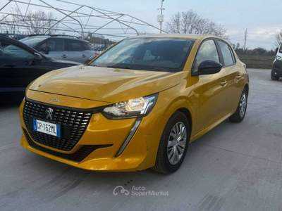 Peugeot 208 NEOPATENTATI 208 1.2 Active Pack TG : GP162ML Giallo usata Basiliano