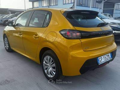 Peugeot 208 NEOPATENTATI 208 1.2 Active Pack TG : GP162ML Giallo usata Basiliano