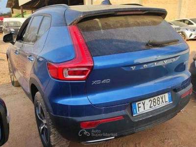 Volvo XC40 XC40 2.0 d3 R-design geartronic my20 - FY288XL Blu/Azzurro usata Basiliano
