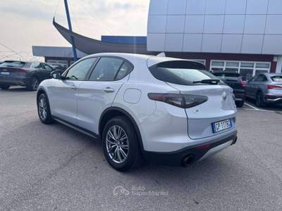 Alfa Romeo Stelvio inverter 230 VOLT 2.2 Super Q4 210cv TG: GP117BG Argento usata Basiliano