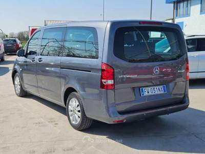 Mercedes-Benz Vito VITO 9 POSTI 114CDI LONG TOURER BUSINESS - FW031NX Nero usata Basiliano