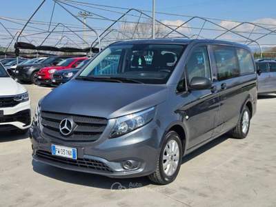 Mercedes-Benz Vito VITO 9 POSTI 114CDI LONG TOURER BUSINESS - FW031NX Nero usata Basiliano