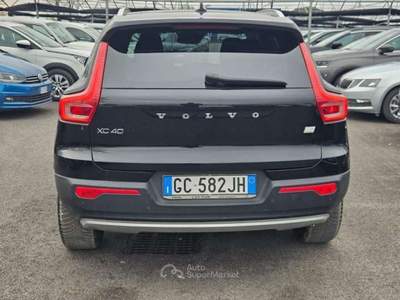 Volvo XC40 XC40 1.5 t5 phev Inscription Expression - GC582JH Nero usata Basiliano