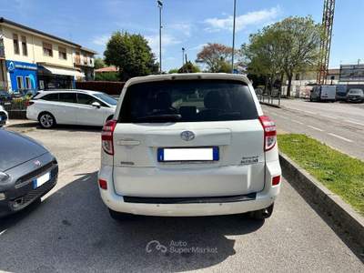Toyota RAV4 Crossover 2.2 D-4D 150CV DPF Excl. Bianco usata Mirano