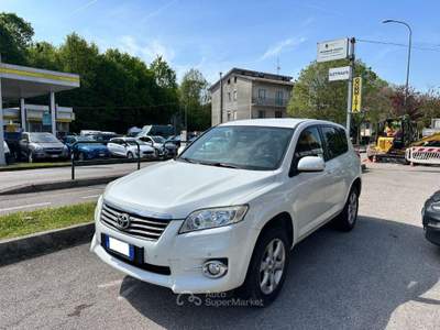Toyota RAV4 Crossover 2.2 D-4D 150CV DPF Excl. Bianco usata Mirano