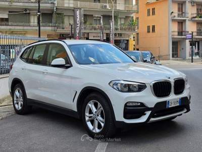 BMW X3  sDrive18d Business Advantage Aut. usata Venafro