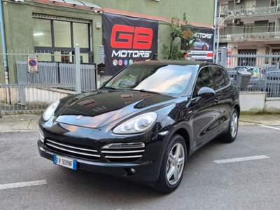Porsche Cayenne  3.0 Diesel Platinum Edition usata Venafro