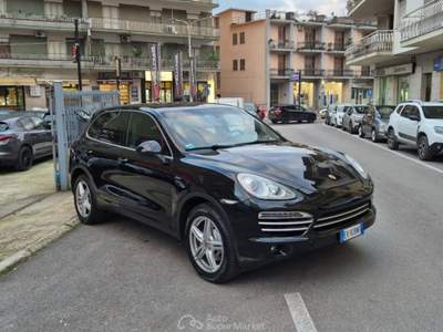 Porsche Cayenne  3.0 Diesel Platinum Edition usata Venafro