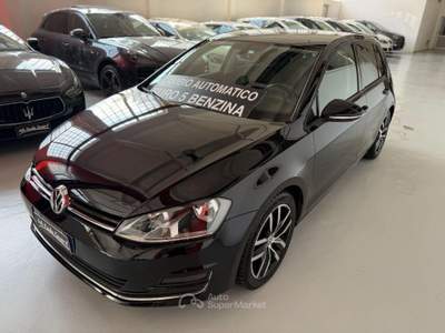 Volkswagen Golf 1.4 TSI 140 CV DSG 5p. Highline BlueMotion Technology Nero usata Parabiago