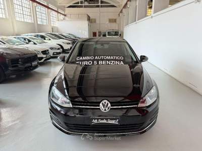 Volkswagen Golf 1.4 TSI 140 CV DSG 5p. Highline BlueMotion Technology Nero usata Parabiago