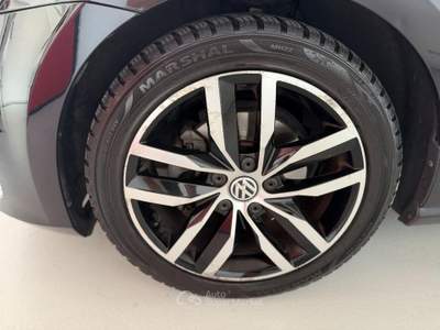 Volkswagen Golf 1.4 TSI 140 CV DSG 5p. Highline BlueMotion Technology Nero usata Parabiago