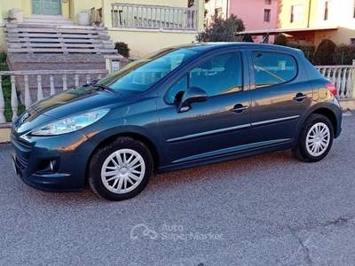 Peugeot 207 PEUGEOT - 207 1.4 benzina / GPL Grigio usata Mirandola