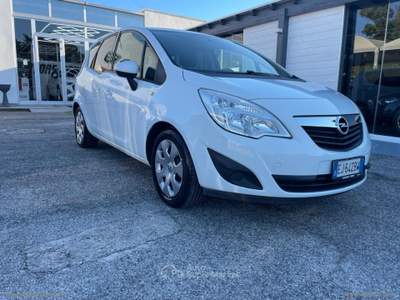 Opel Meriva Meriva 1.4 100 CV Cosmo Bianco usata Mesagne