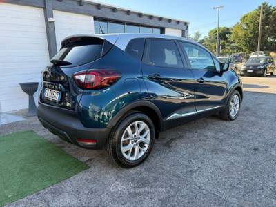 Renault Captur Captur dCi 8V 90 CV EDC Sport Edition2 Blu/Azzurro usata Mesagne