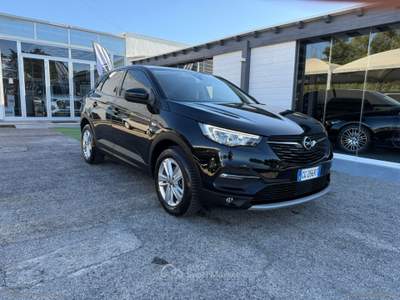 Opel Grandland X Grandland X 1.5 diesel Ecotec S&S aut. Advance Nero usata Mesagne