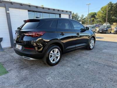 Opel Grandland X Grandland X 1.5 diesel Ecotec S&S aut. Advance Nero usata Mesagne