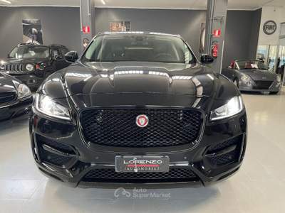 Jaguar F-Pace 2.0d R-Sport awd 180cv auto Nero usata Torino