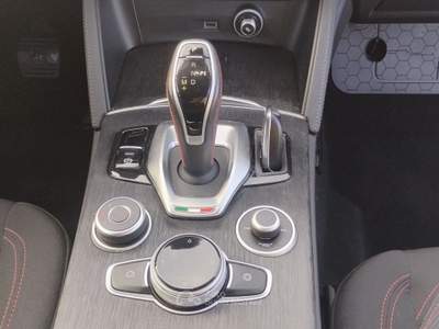 Alfa Romeo Stelvio 2.2 t Business Q4 190cv.PREZZO REALE Rosso usata San Nicolò