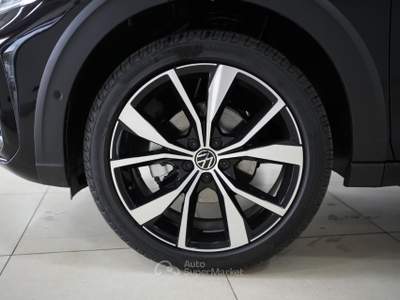 Volkswagen Taigo 1.0 TSI 115 CV R-Line Plus + Tetto apribile Rosso usata Pozzuoli