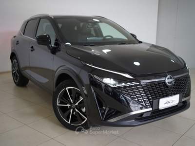 Nissan Qashqai MHEV 158CV Xtronic Tekna+Tetto panoramico Blu/Azzurro usata Pozzuoli