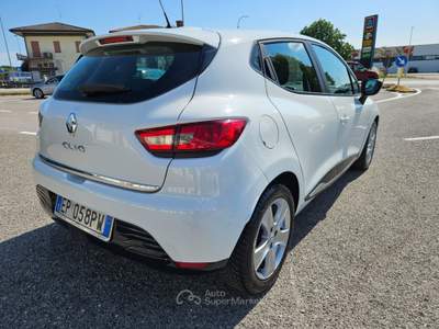 Renault Clio Clio 5p 1.2 Live 75cv Bianco usata San Stino di Livenza