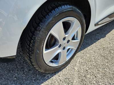 Renault Clio Clio 5p 1.2 Live 75cv Bianco usata San Stino di Livenza