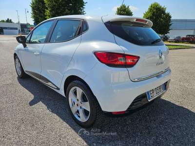 Renault Clio Clio 5p 1.2 Live 75cv Bianco usata San Stino di Livenza