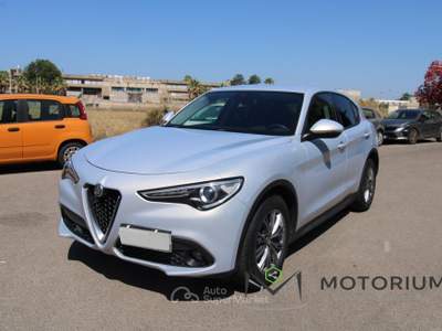Alfa Romeo Stelvio 2.2 Turbodiesel 190 CV AT8 RWD Executive Grigio usata Oristano