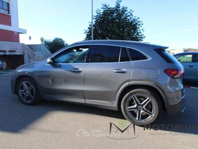 Mercedes-Benz GLA 220 d Premium 4matic auto Grigio usata Oristano