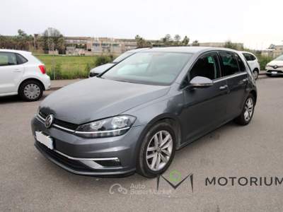 Volkswagen Golf Golf 5p 1.6 tdi Executive 115cv usata Oristano