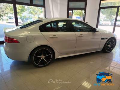 Jaguar XE XE 2.0d R-Sport 180cv auto Bianco usata Porto Mantovano