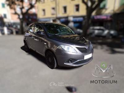 Lancia Ypsilon 1.2 5P GOLD ECOCHIC 69CV Grigio usata Livorno