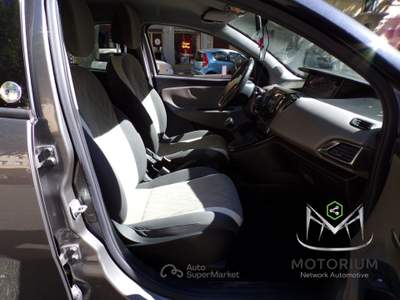 Lancia Ypsilon 1.2 5P GOLD ECOCHIC 69CV Grigio usata Livorno