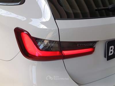 BMW Serie 3 325tds d Touring mhev 48V MSport auto Bianco usata Verona
