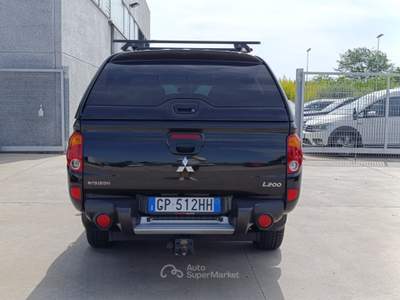 Mitsubishi L200 L200 d.cab 2.5 di-d Intense Plus 178cv N1 E5 usata Verona