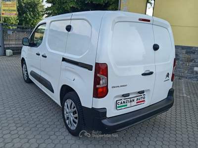 Citroen Berlingo van M 1.5 bluehdi 100cv S&amp;S Club 3p.ti Bianco usata Cigognola