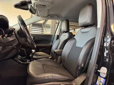 Jeep Compass 1.6 mjt Limited 2wd 120cv my20 Nero usata Pollenza