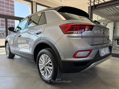 Volkswagen T-Roc 2.0 tdi Life 115cv Argento usata Pollenza