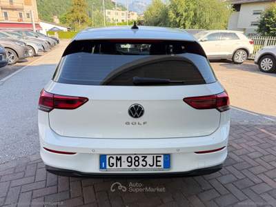 Volkswagen Golf Golf 2.0 TDI 150 CV DSG SCR Style Bianco usata CALDONAZZO