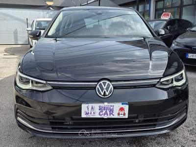 Volkswagen Golf Golf 2.0 TDI 150CV DSG SCR Life Nero usata Santorso
