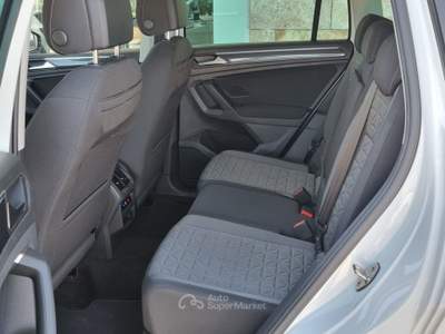 Volkswagen Tiguan SCR DSG Life Bianco usata Altamura