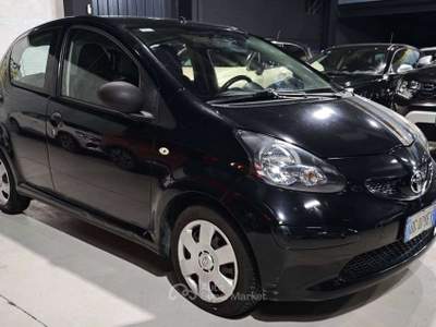 Toyota Aygo 68cv usata Sedriano
