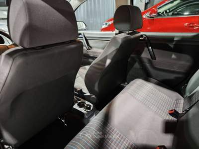 Volkswagen Polo Benzina Neopatentati Km 100.000 usata Sedriano