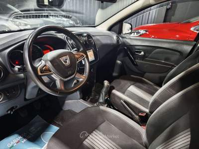 Dacia Sandero Stepway Benzina Neopatentati Km 75.000 usata Sedriano