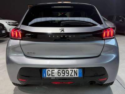 Peugeot 208 101cv usata Sedriano